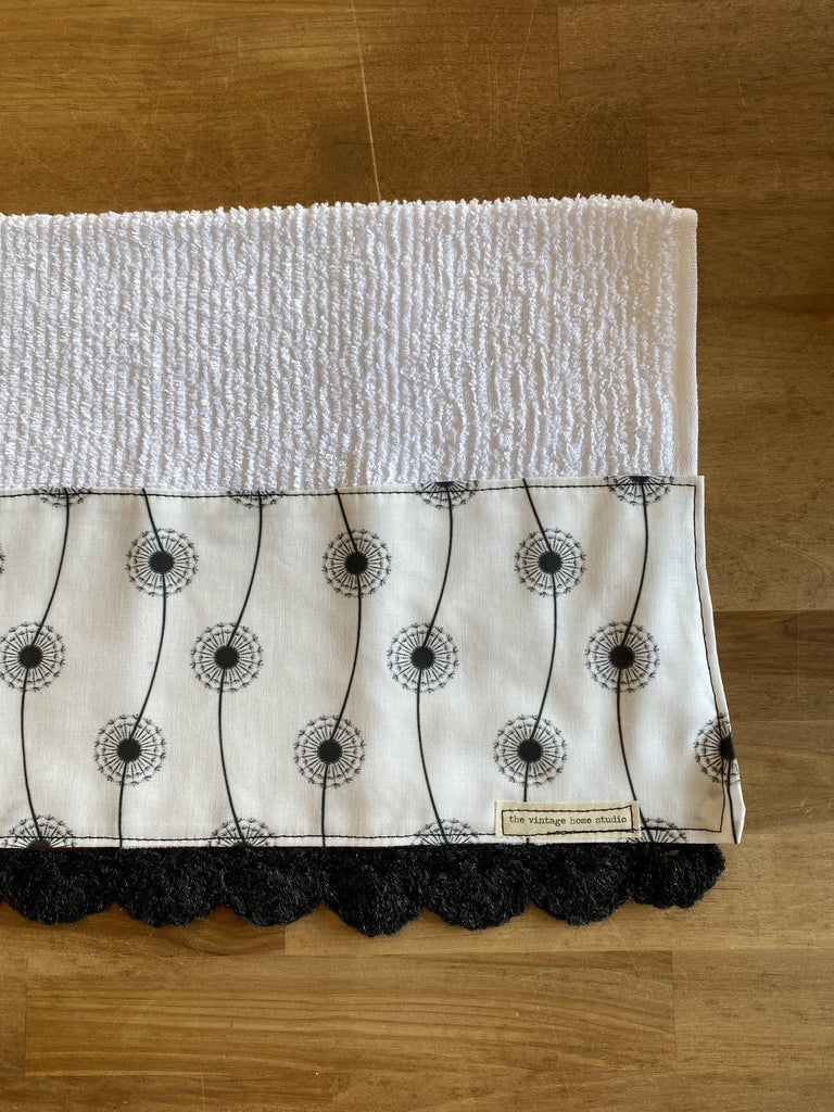 Farmhouse Dandelion Crochet Kitchen Towel - The Vintage Home Studio