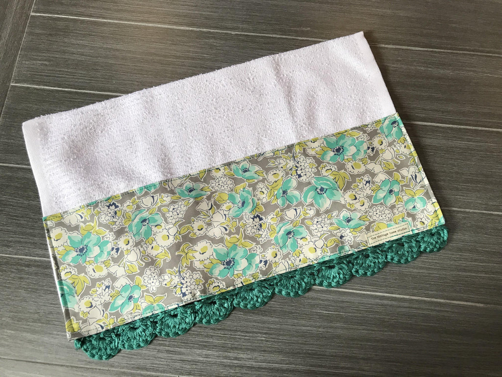 Vintage Chic Flower Garden Crochet Kitchen Bar Mop Towel - The Vintage Home Studio