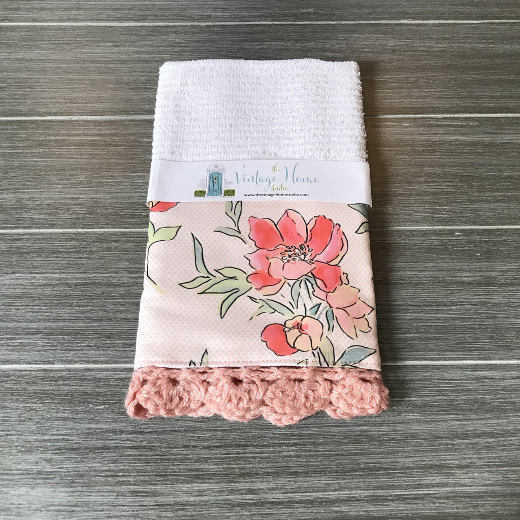 Vintage Floral Dot Tablecloth Crochet Kitchen Bar Mop Towel - The Vintage Home Studio