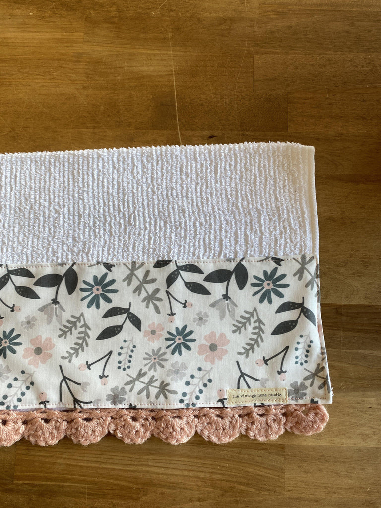 Farmhouse Flowers Crochet Kitchen Towel - The Vintage Home Studio