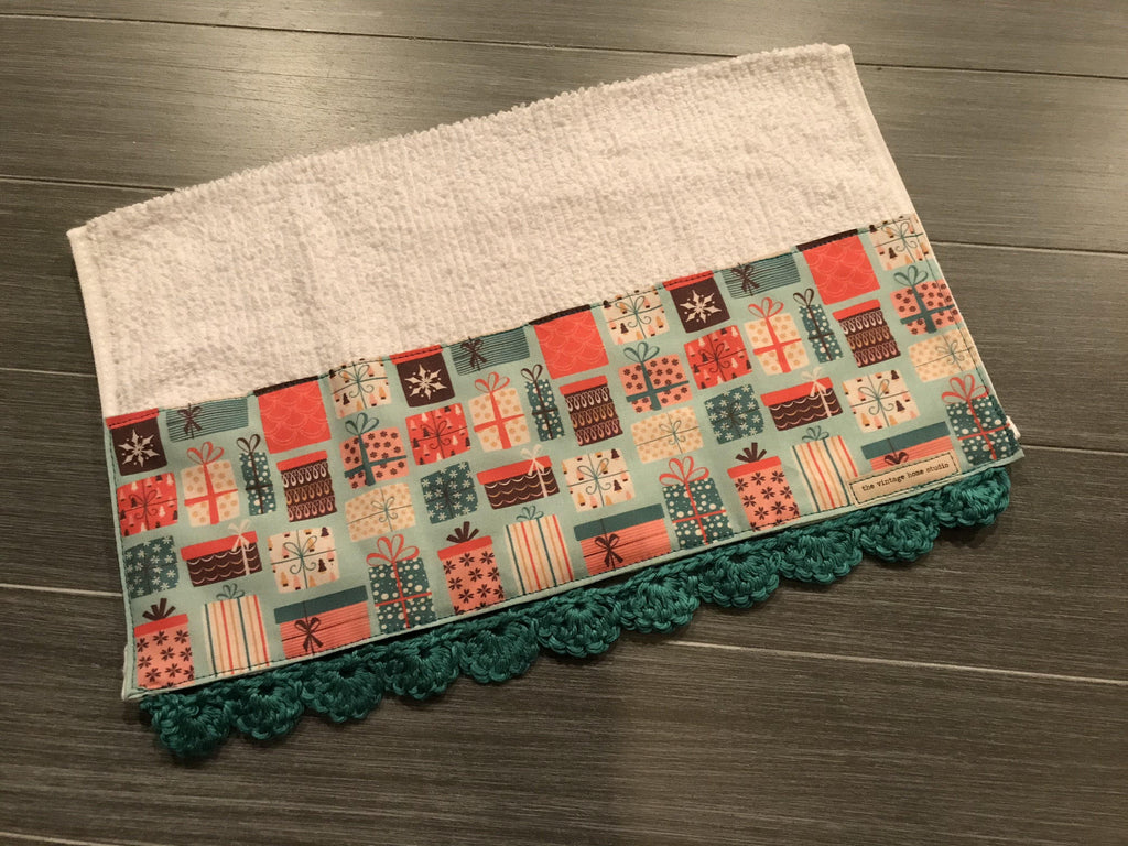 Tied in a Bow Crochet Kitchen Bar Mop Towel - The Vintage Home Studio