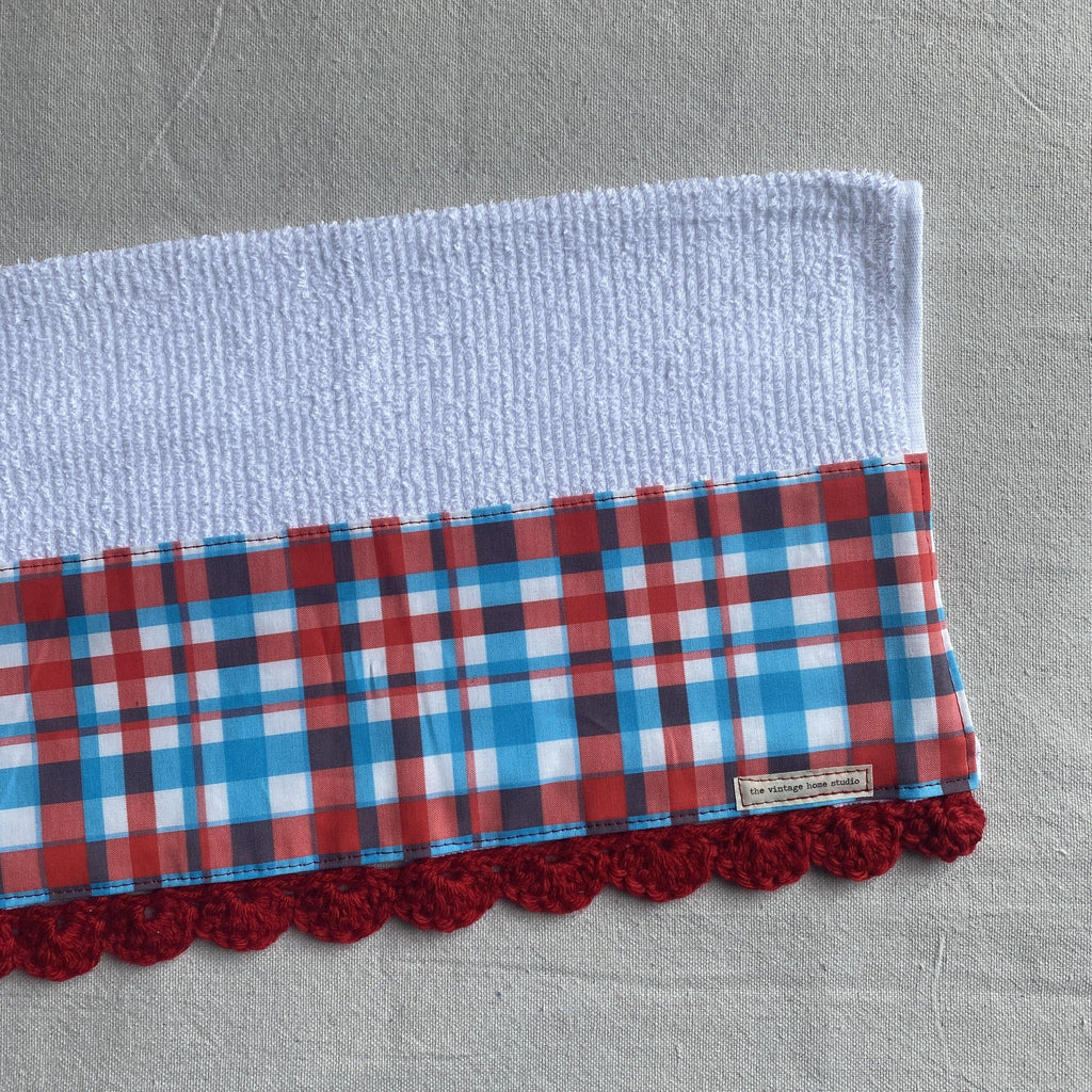 Made in the USA Plaid Crochet Kitchen Towel - The Vintage Home Studio